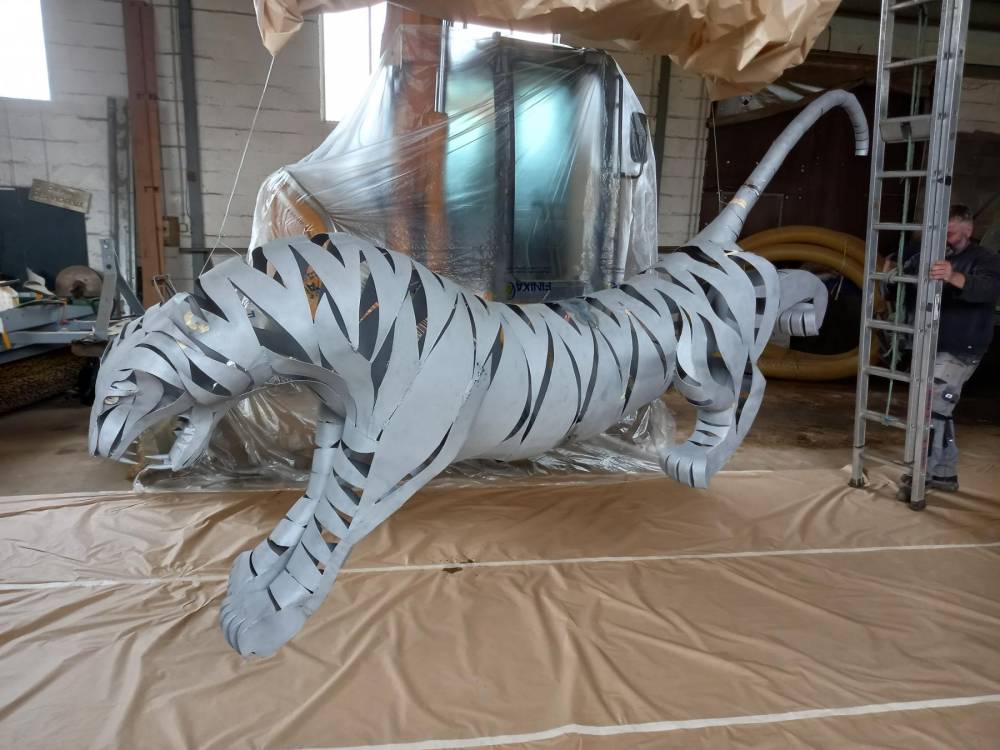 sablage-tigre-en-metal