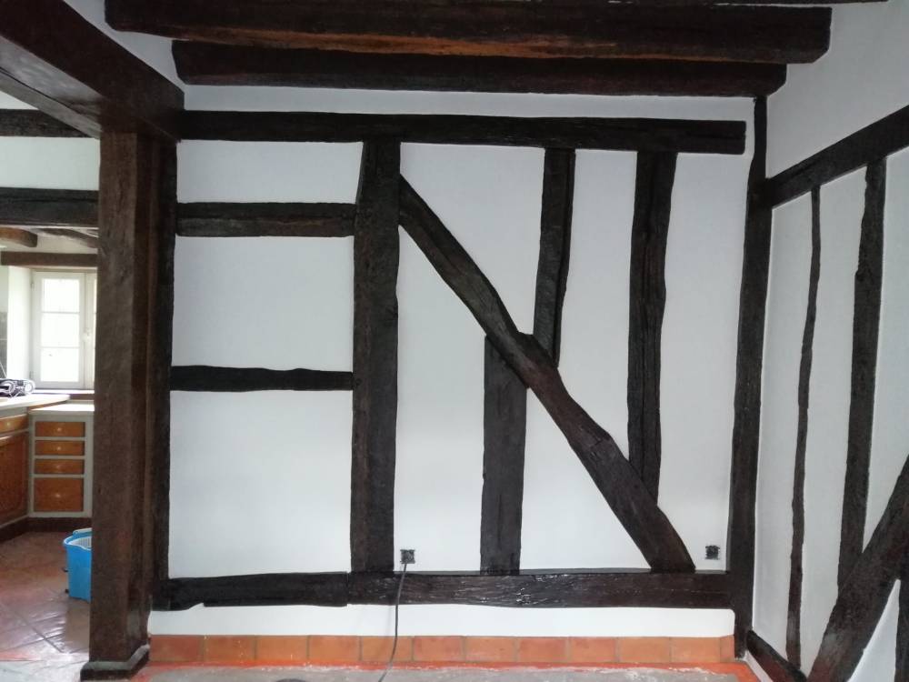 peinture-blanc-entre-bois